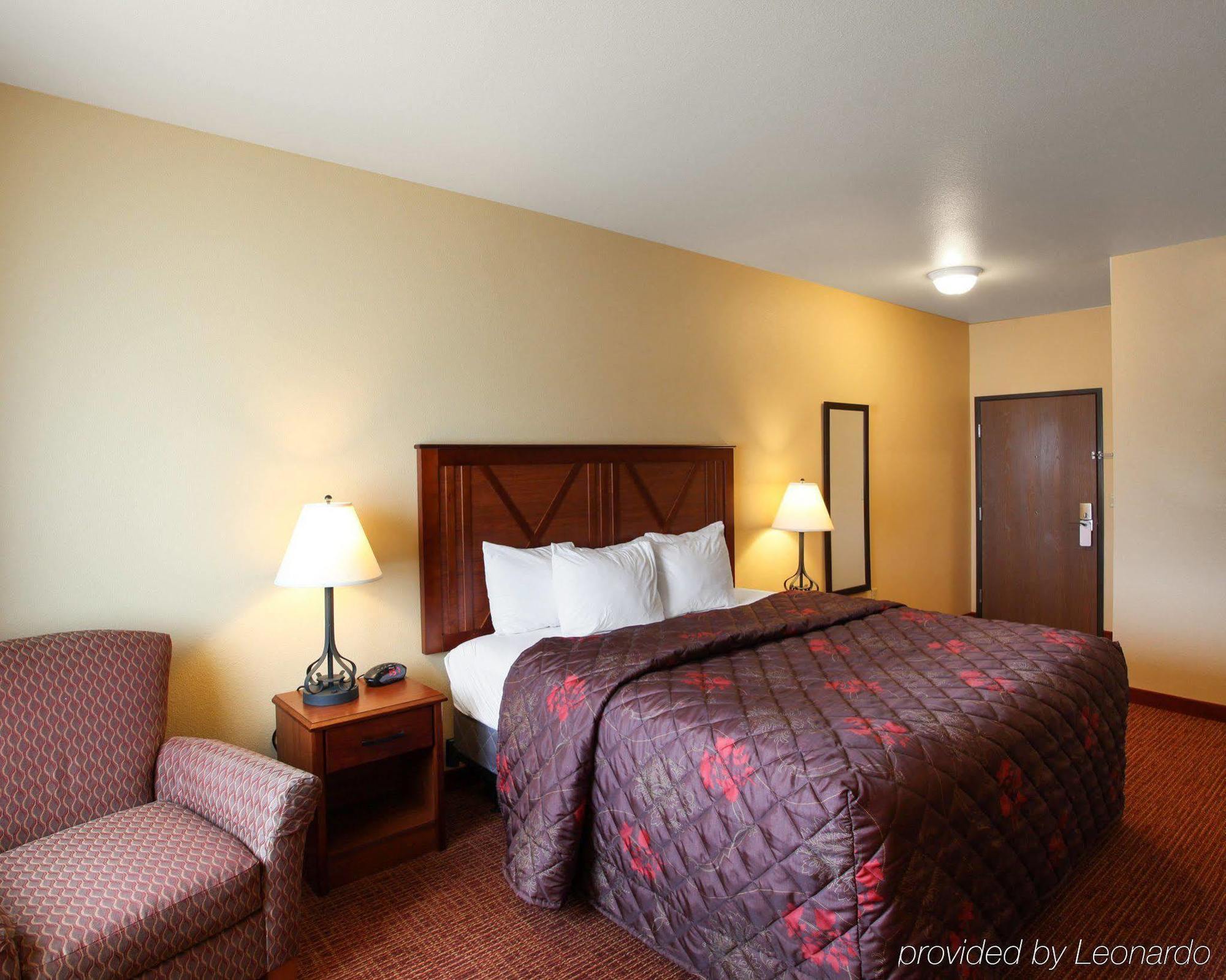 Rodeway Inn & Suites Phillipsburg Eksteriør billede