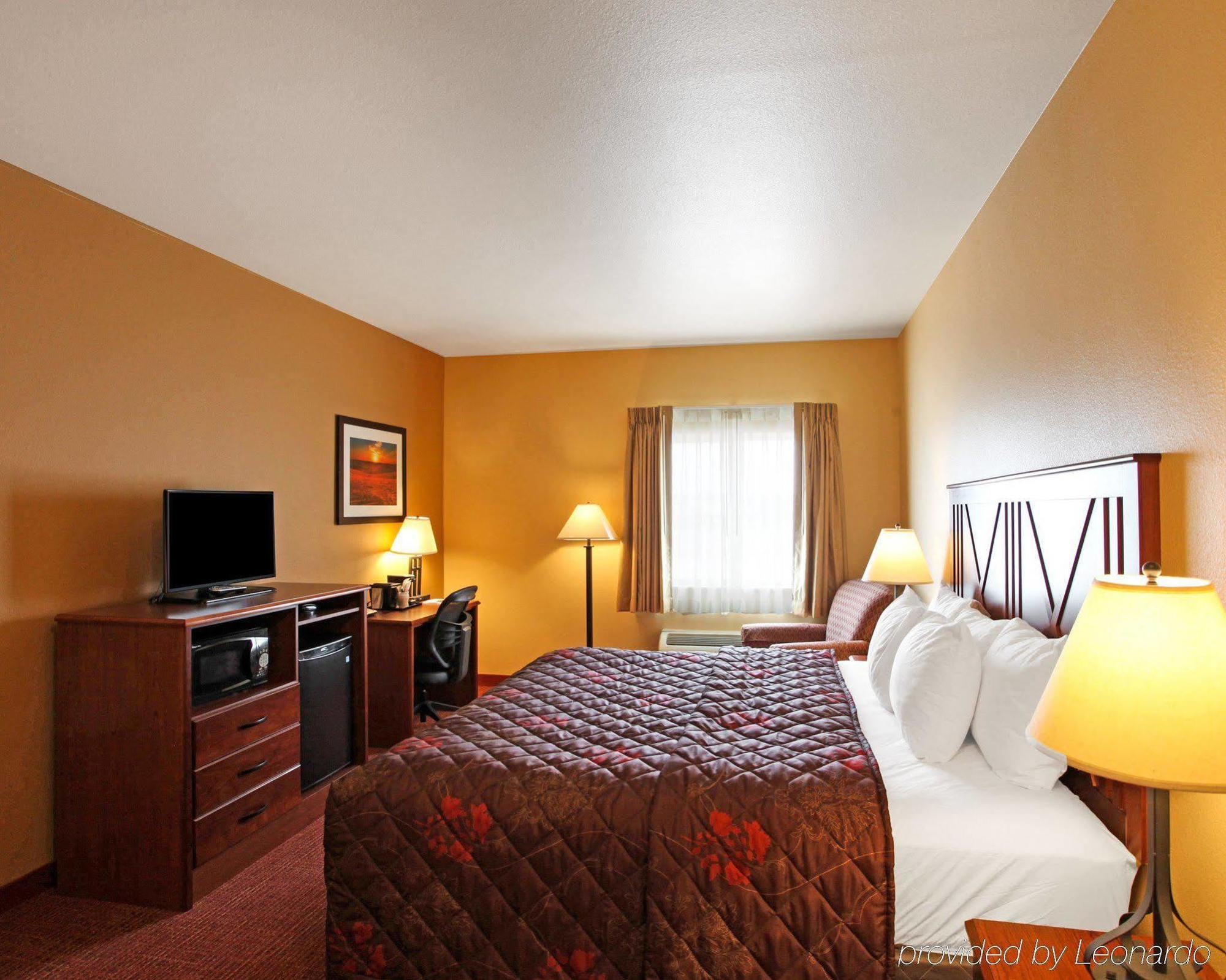 Rodeway Inn & Suites Phillipsburg Eksteriør billede